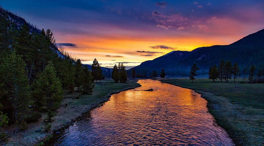 a sunset in Yellowstone